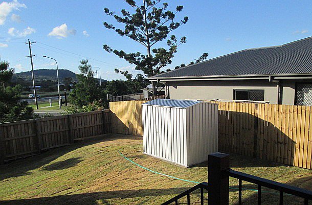4 Bowline Lane CANNONVALE 5