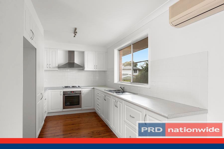 4 Breakwell Street MORTDALE 2