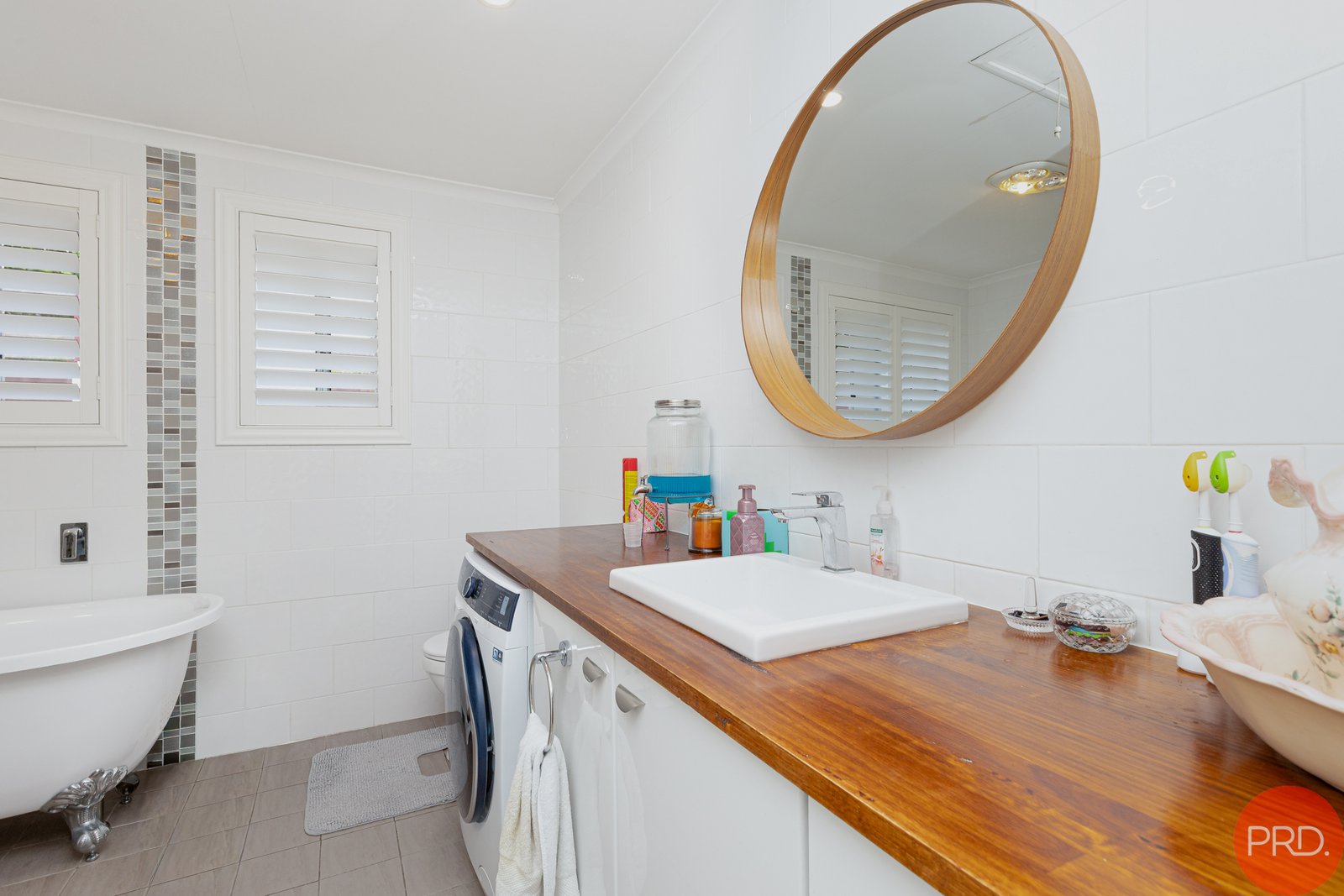 4 Brigantine Street RUTHERFORD 16