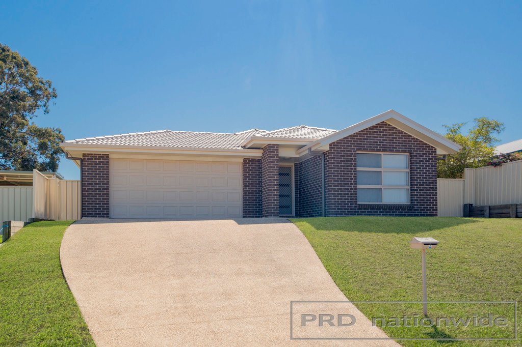 4 Brittany Avenue RUTHERFORD 1