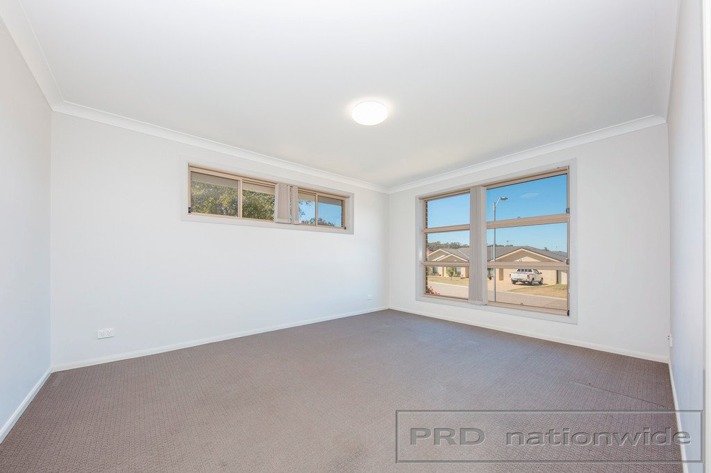 4 Brittany Avenue RUTHERFORD 2