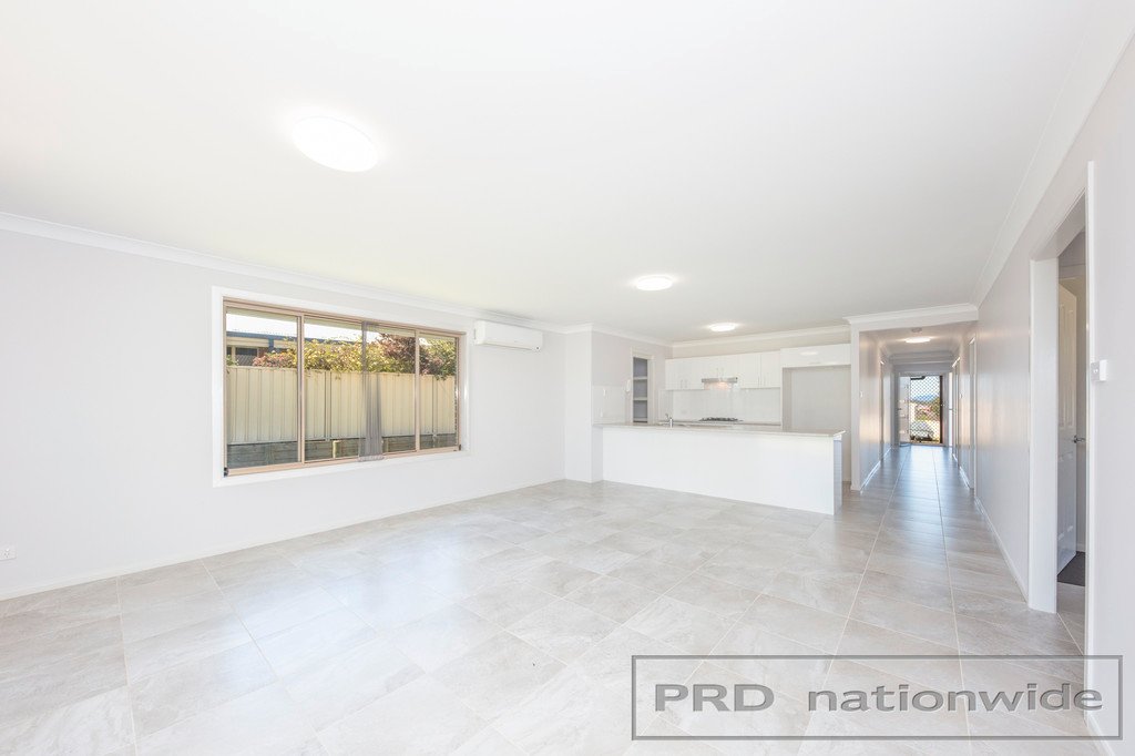 4 Brittany Avenue RUTHERFORD 4
