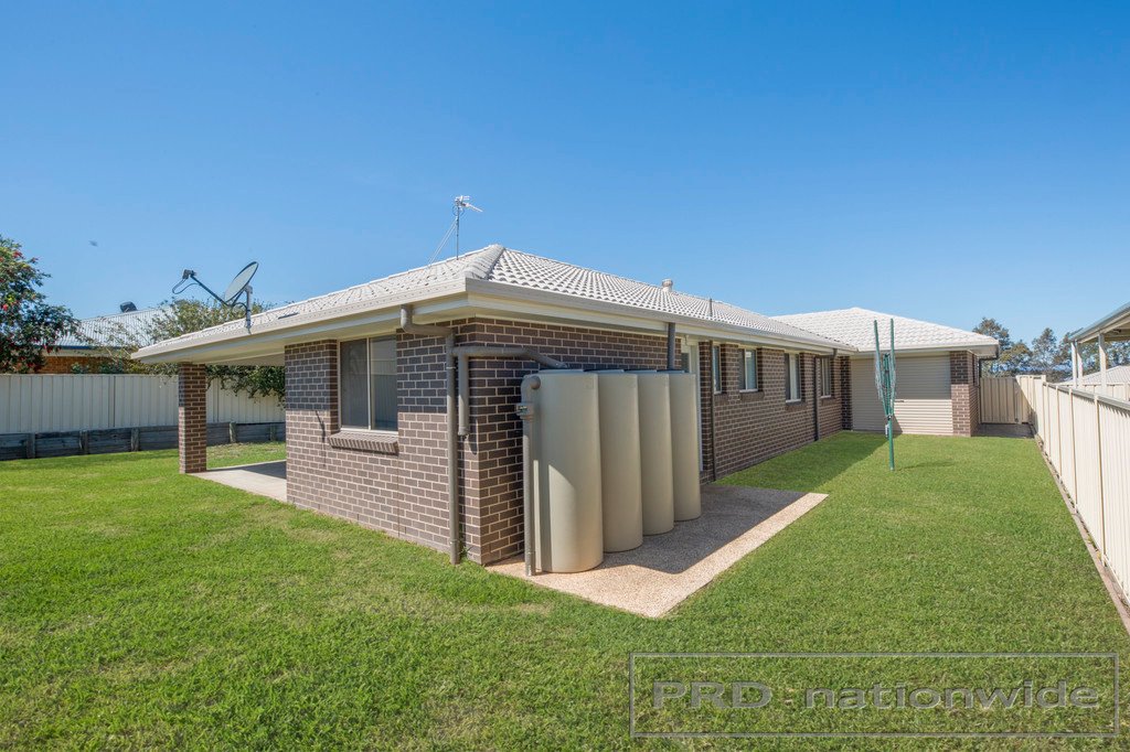 4 Brittany Avenue RUTHERFORD 8