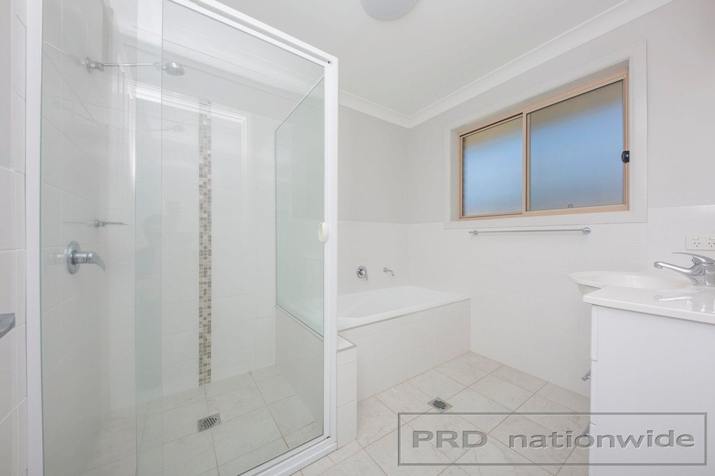 4 Brittany Avenue RUTHERFORD 13