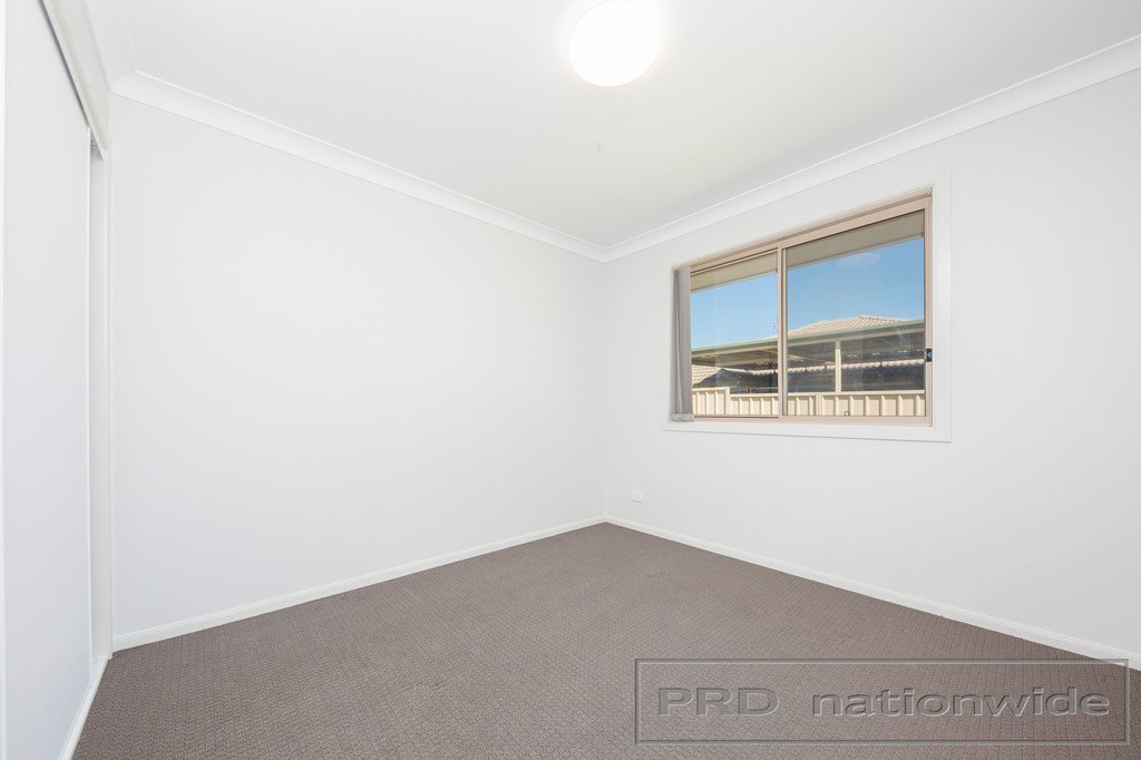 4 Brittany Avenue RUTHERFORD 14