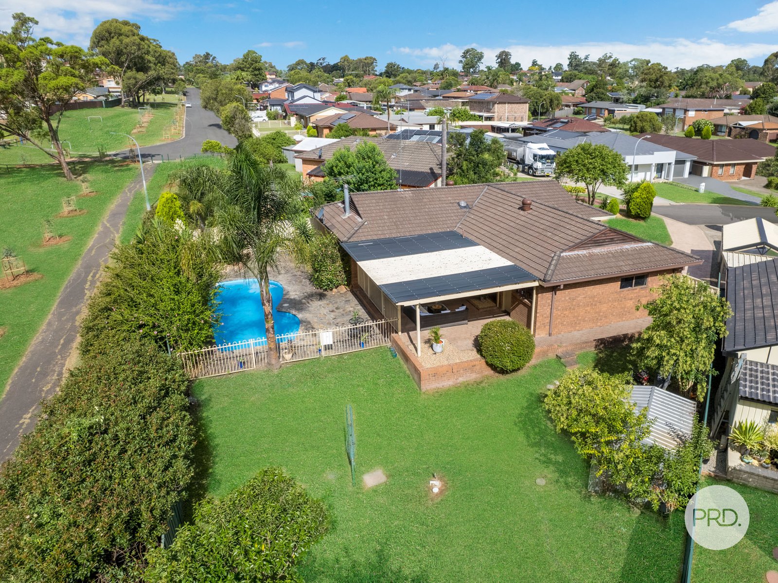 4 Brolga Glen ST CLAIR 14