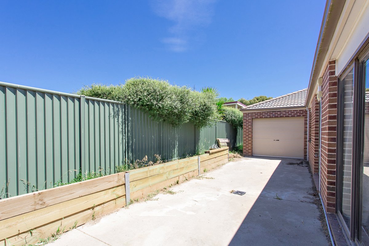 Gallery: 4 Brookside Drive
