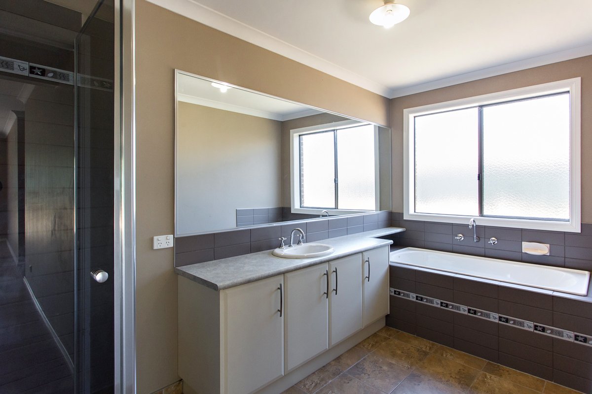 Gallery: 4 Brookside Drive