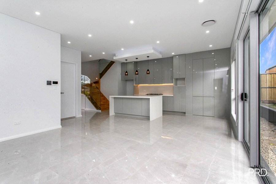 4 Brumby Street Box Hill 2