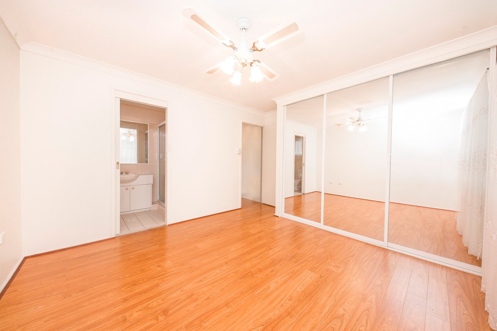 4 Budgeree Drive ABERGLASSLYN 13