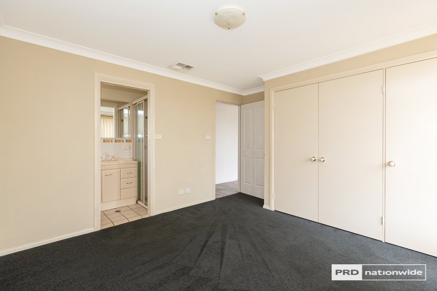 4 Burdekin Place TAMWORTH 6