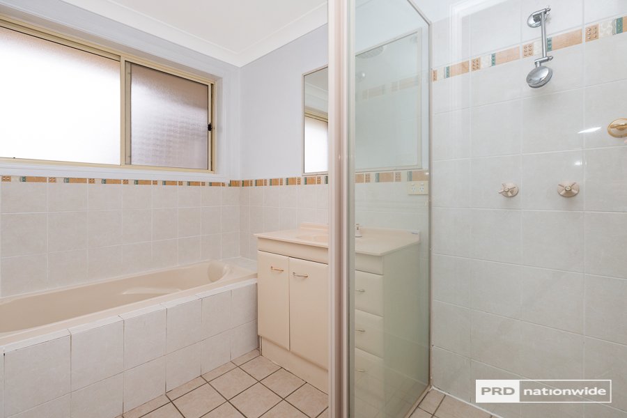 4 Burdekin Place TAMWORTH 7