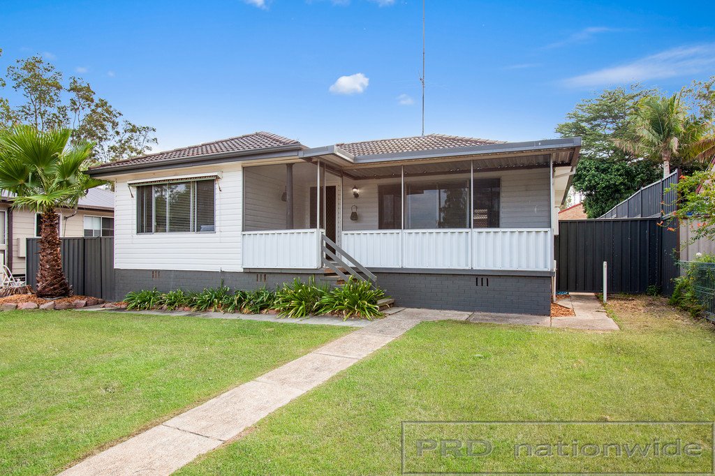 4 Burnham Close THORNTON 16