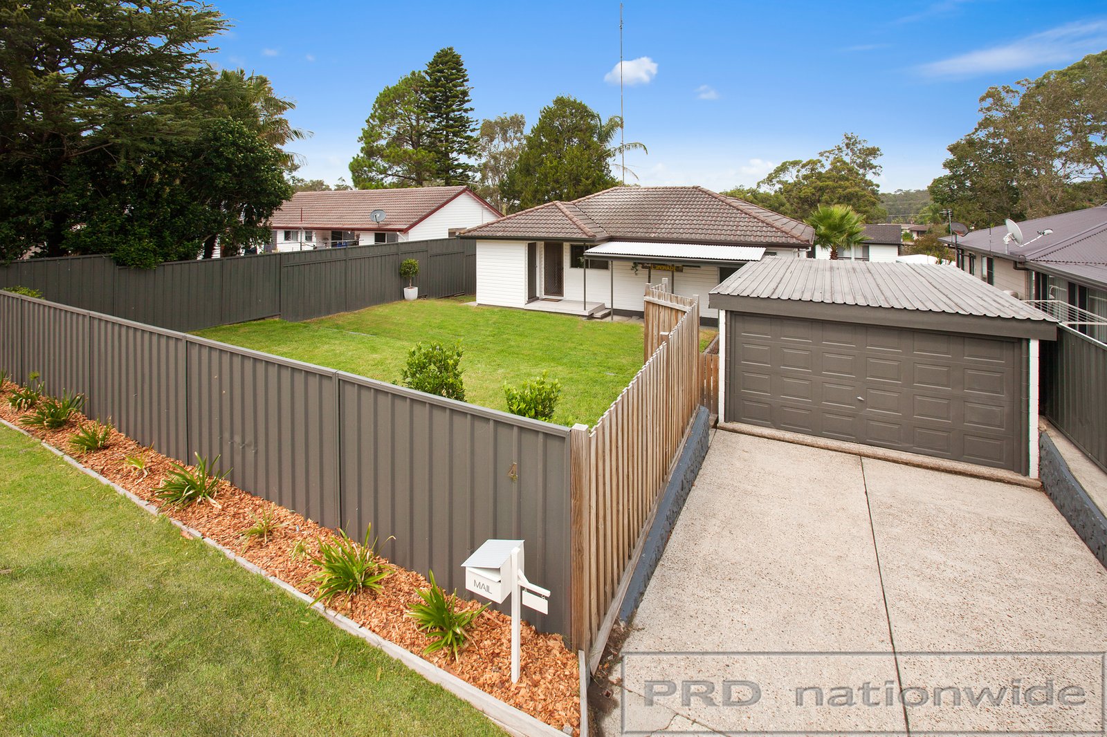 4 Burnham Close THORNTON 2