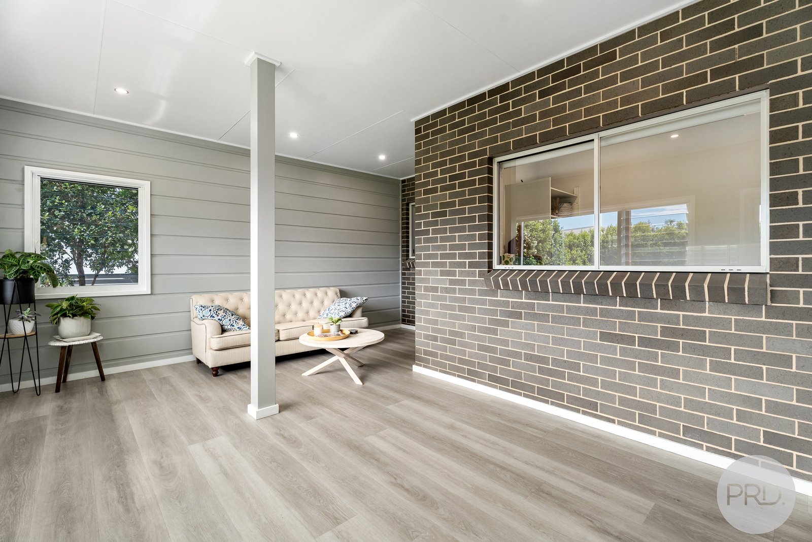 4 Burrugi Street CORLETTE 18