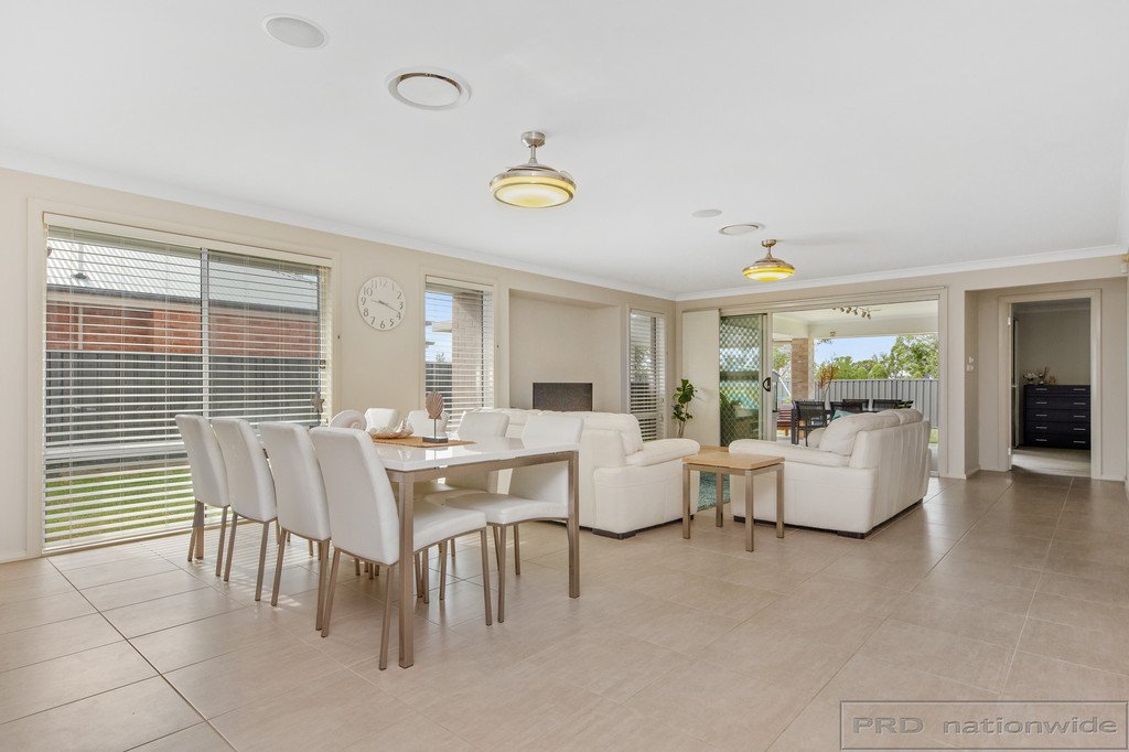 4 Cagney Road RUTHERFORD 2
