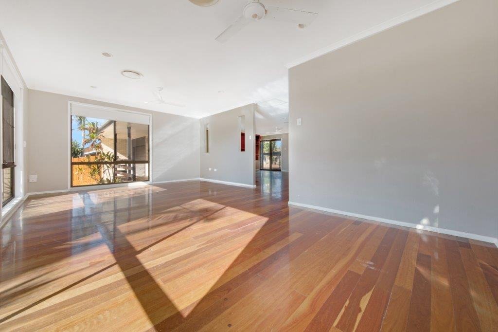 4 CALEDON Street TANNUM SANDS 11