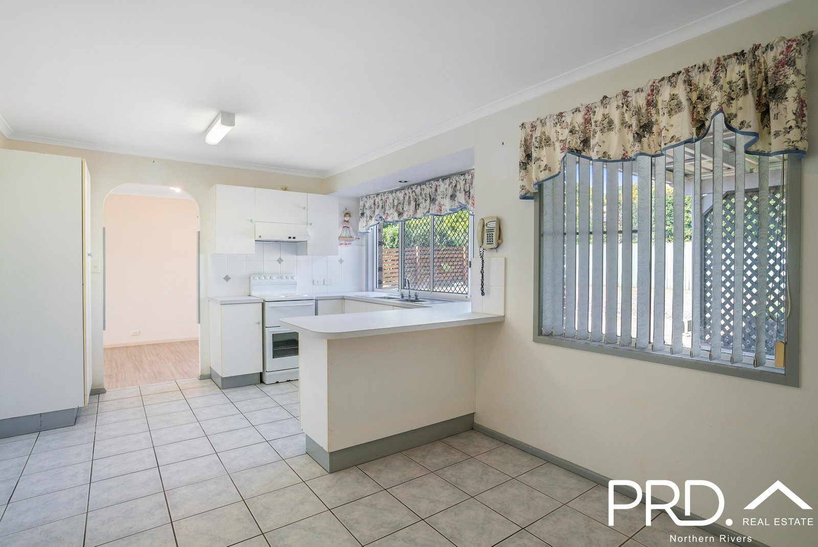 4 Camaroo Close CASINO 4