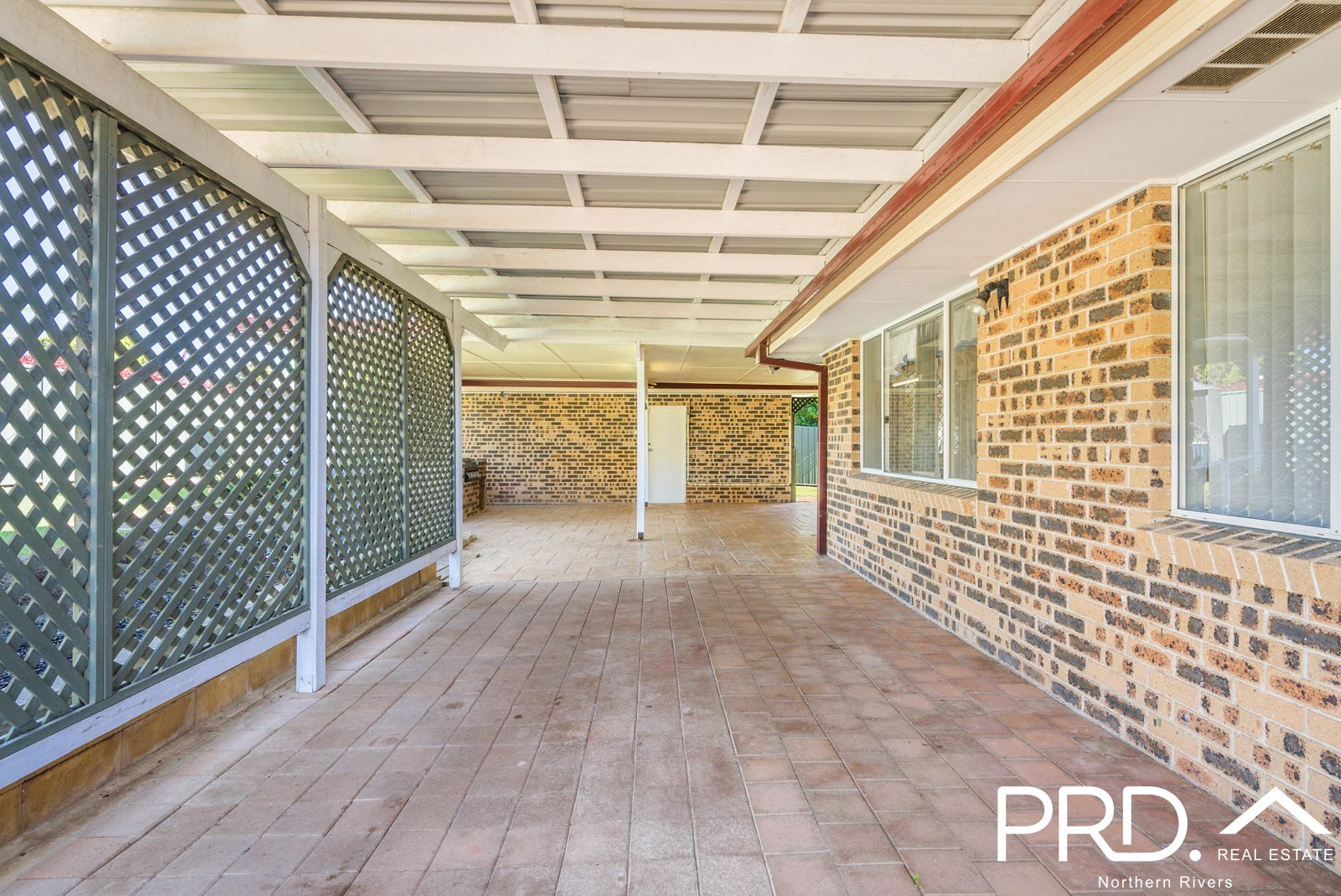 4 Camaroo Close CASINO 18