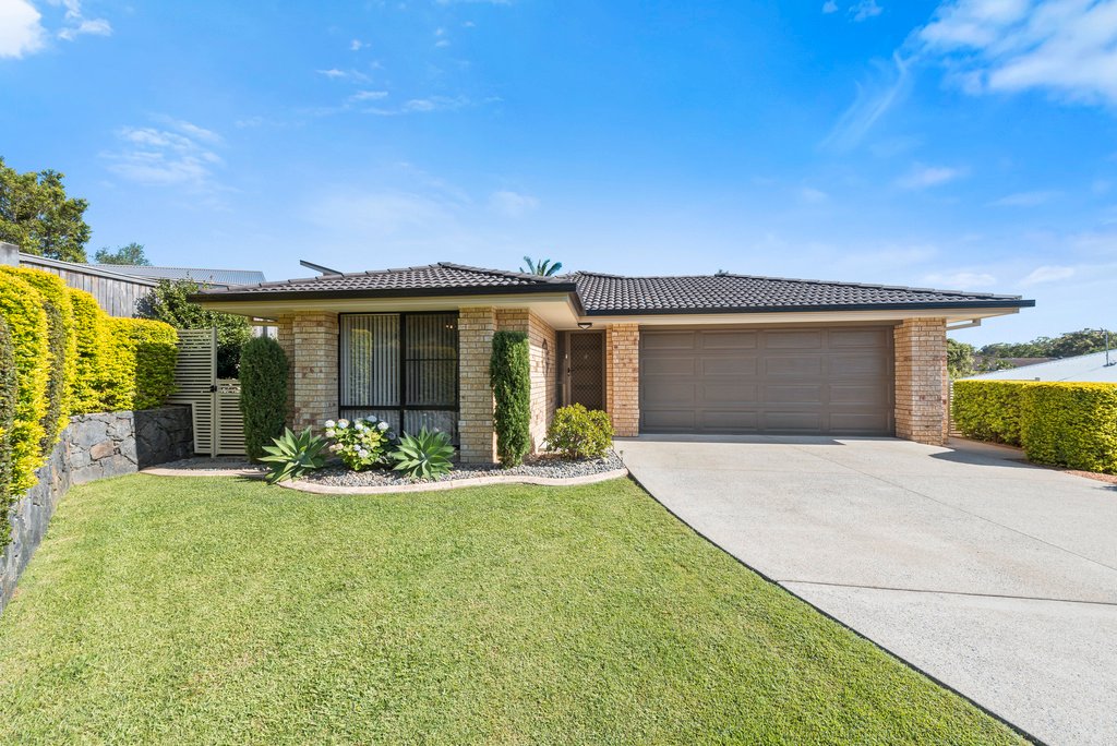 4 Camellia Close BOAMBEE EAST 1