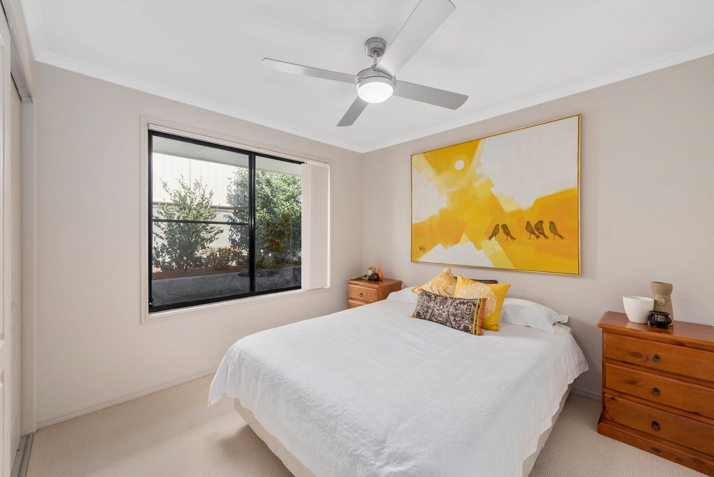 4 Camellia Close BOAMBEE EAST 7