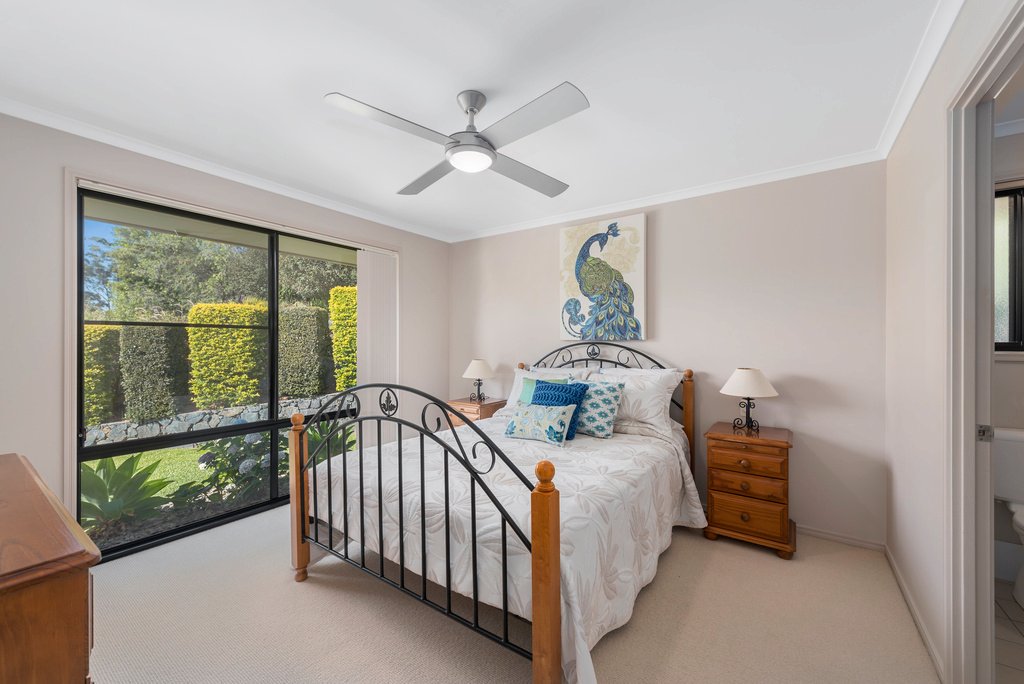 4 Camellia Close BOAMBEE EAST 12