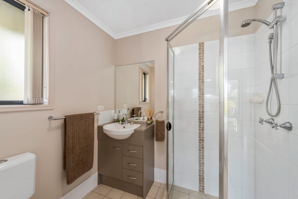 4 Camellia Close BOAMBEE EAST 13