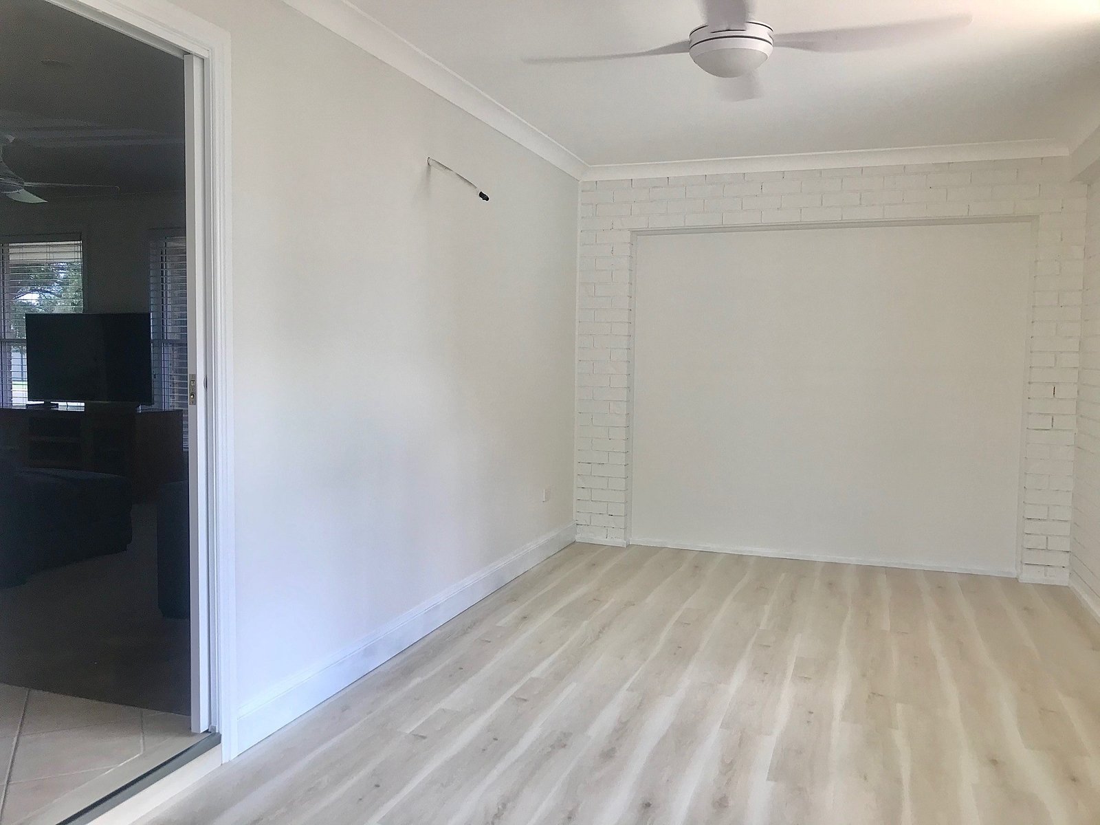 4 Camira Crescent HILLVUE 7