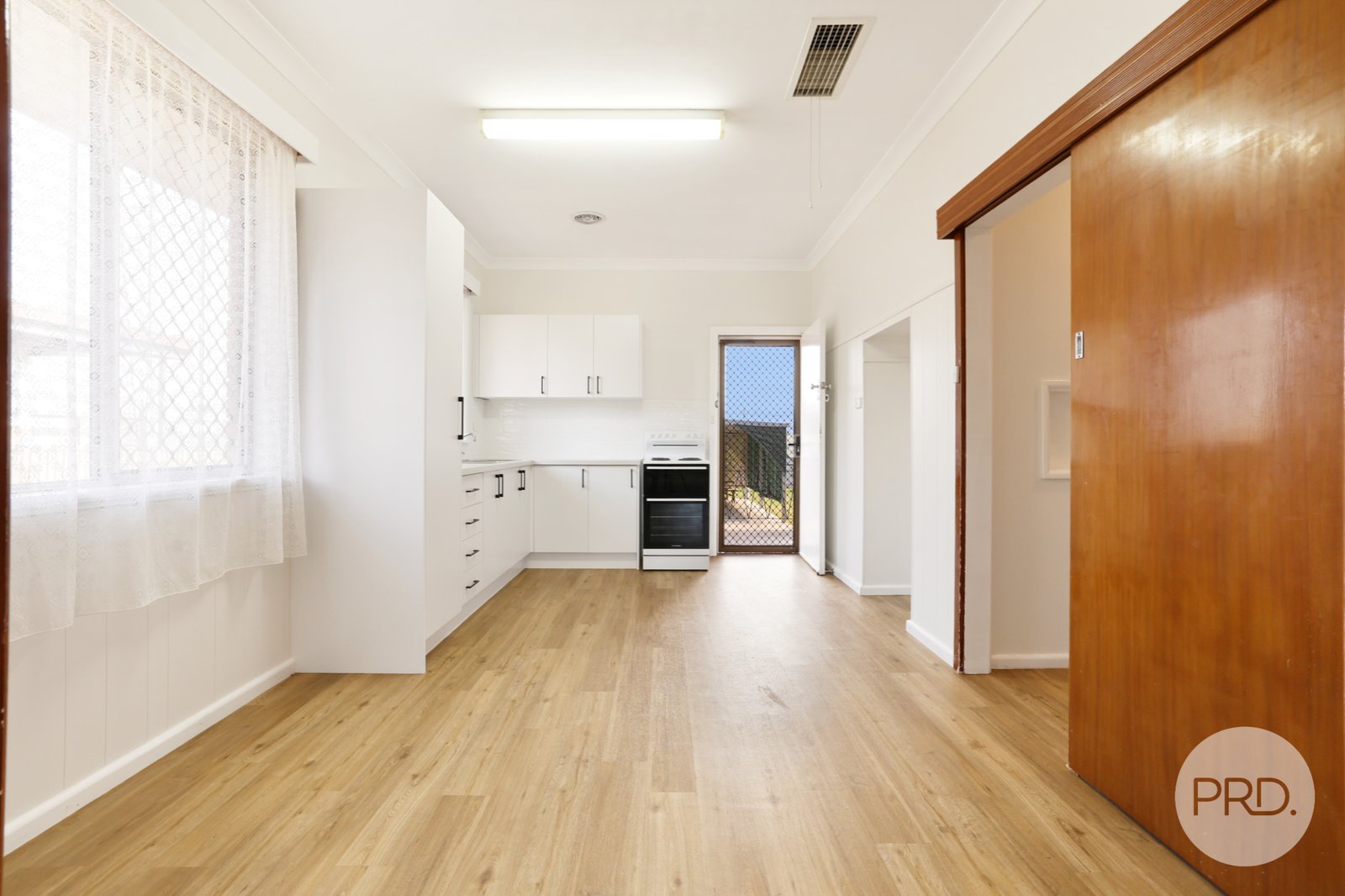 4 Campbell Street TAMWORTH 5