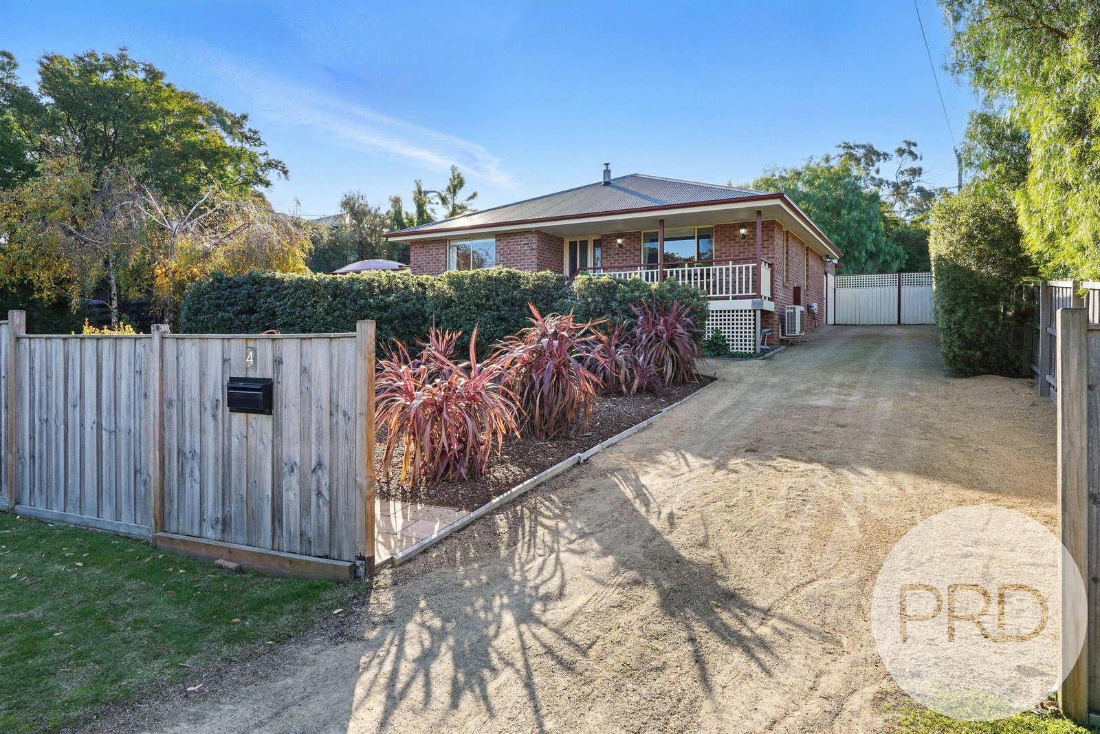 4 Carlton River Esplanade CARLTON RIVER 2