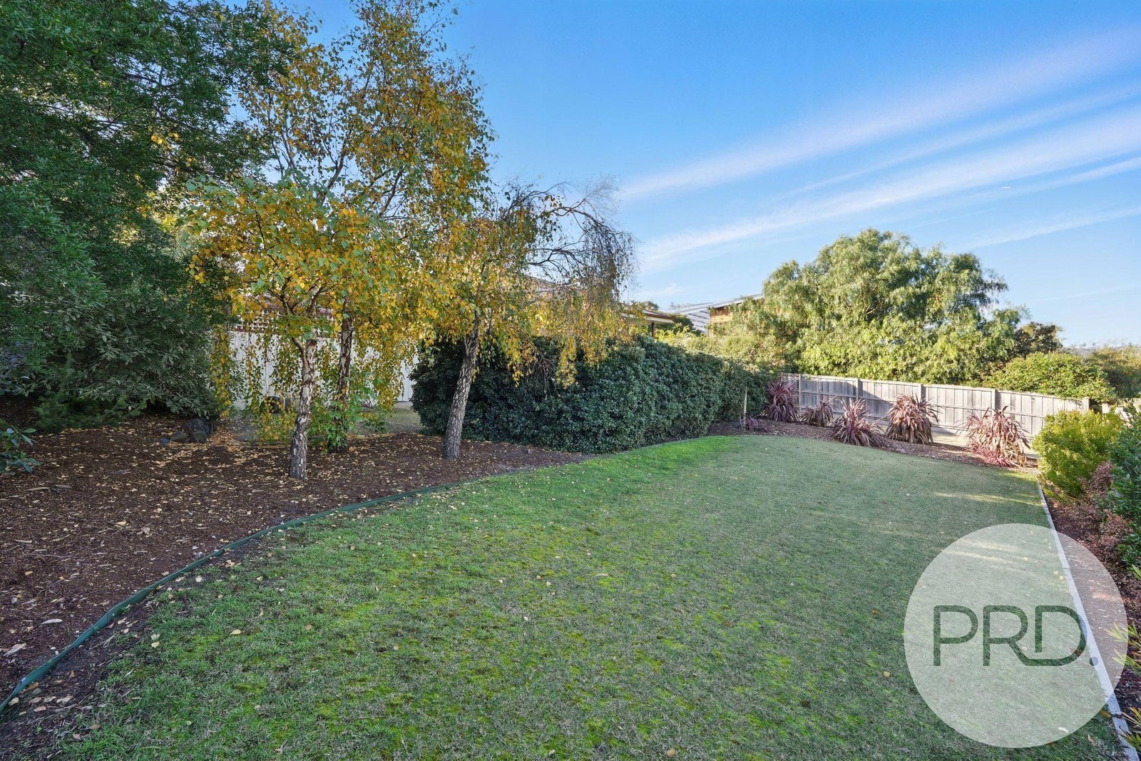 4 Carlton River Esplanade CARLTON RIVER 32