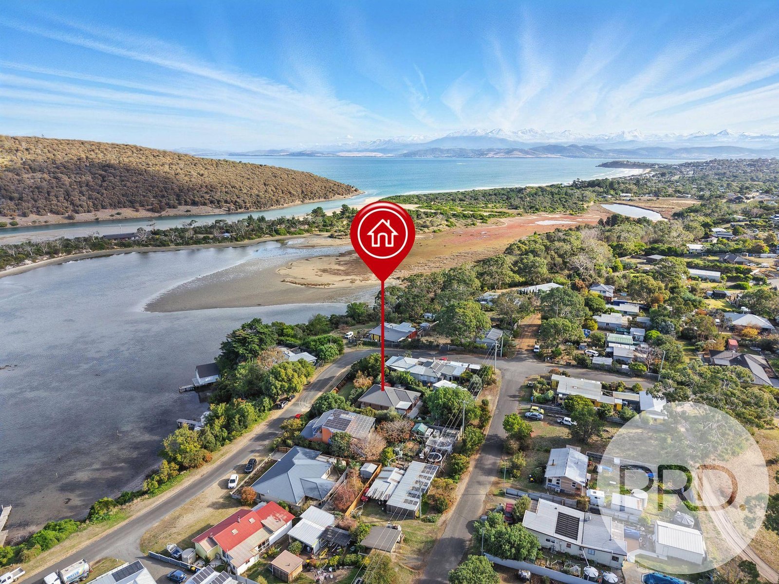 4 Carlton River Esplanade CARLTON RIVER 35