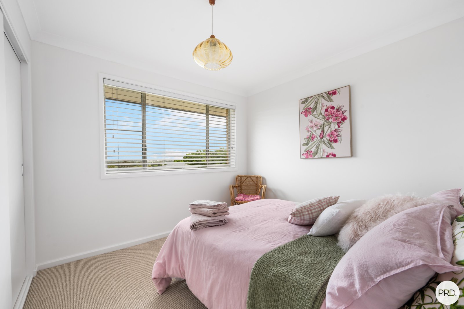 4 Carmichael Avenue TAMWORTH 10