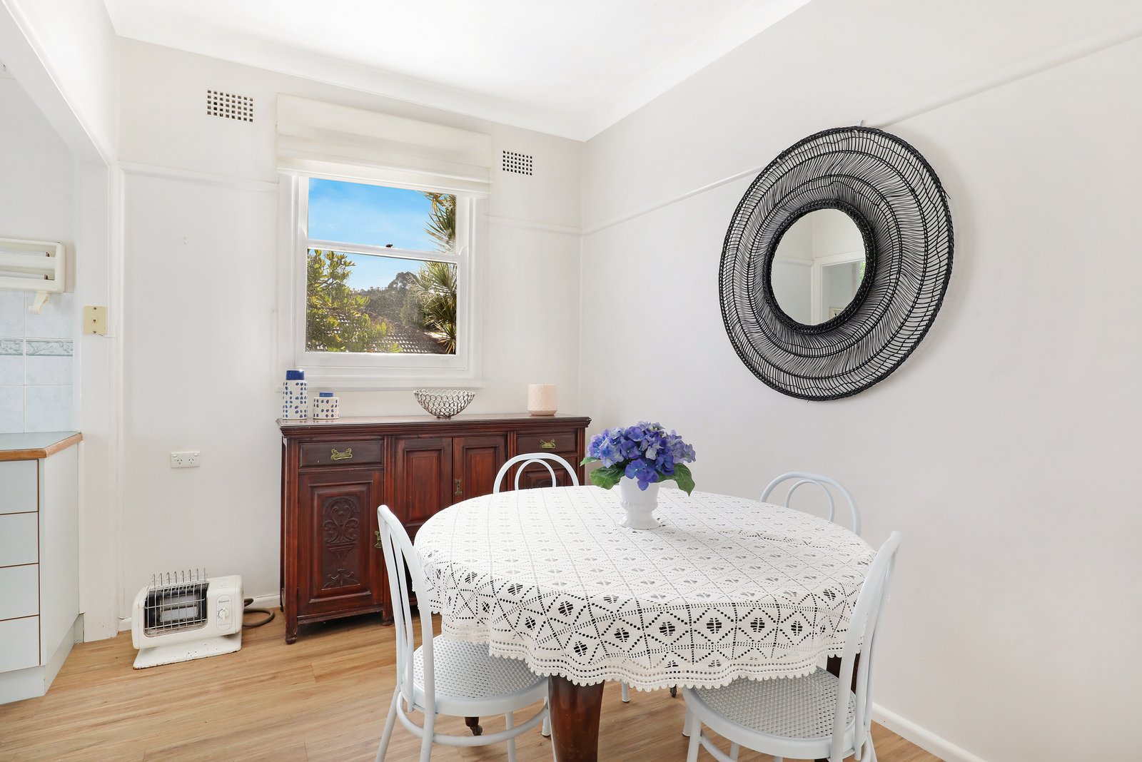 4 Carnarvon Street BERKELEY 4