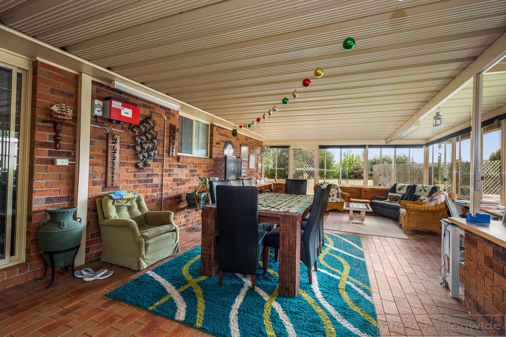 4 Carroll Avenue RUTHERFORD 16