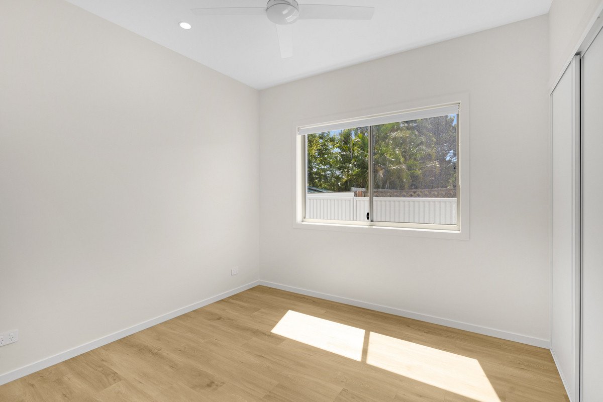 4 Carwell Drive Burleigh Waters 11