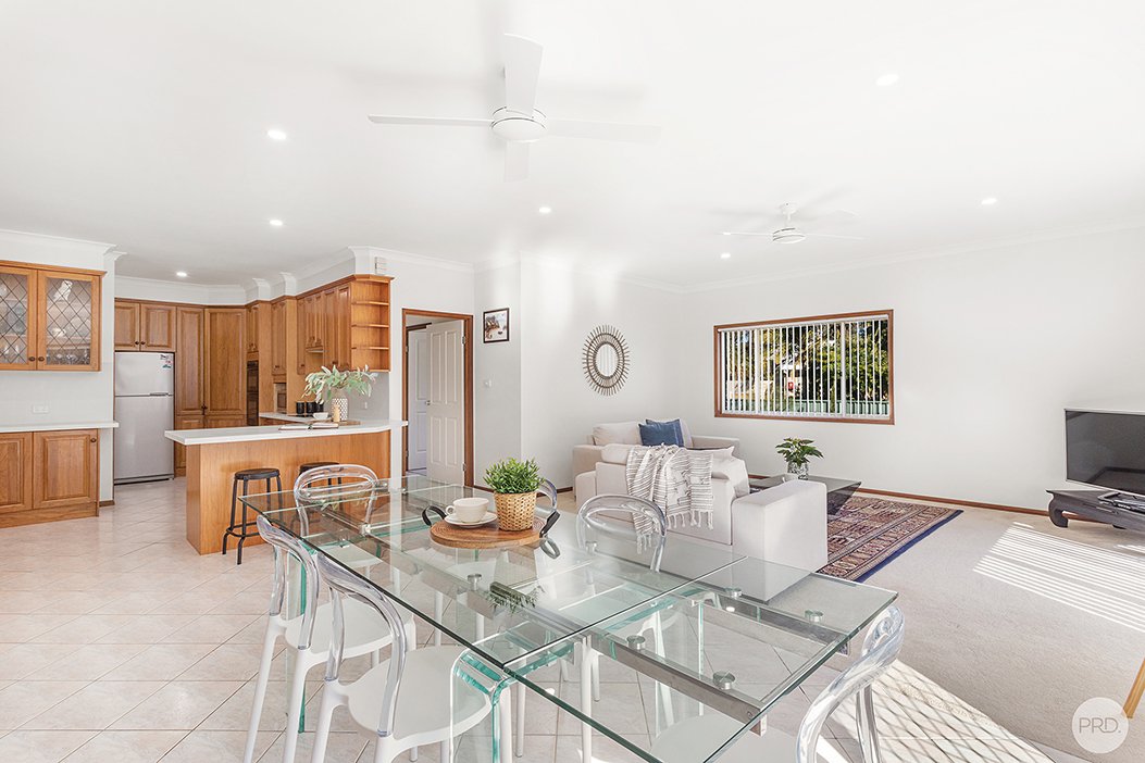 4 Casuarina Close ONE MILE 6