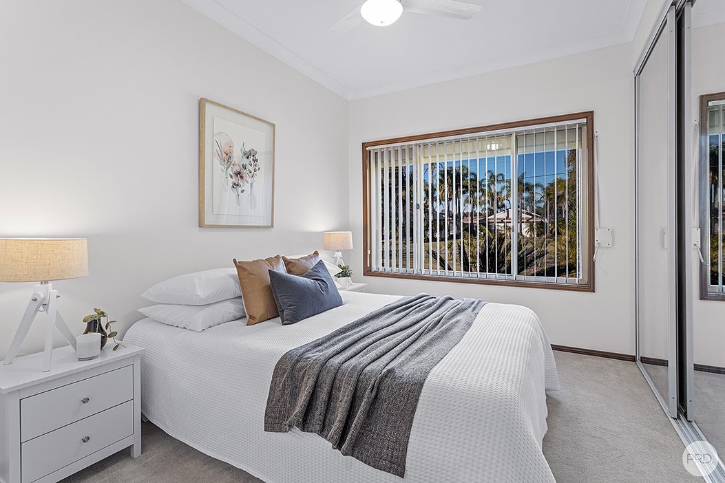 4 Casuarina Close ONE MILE 23