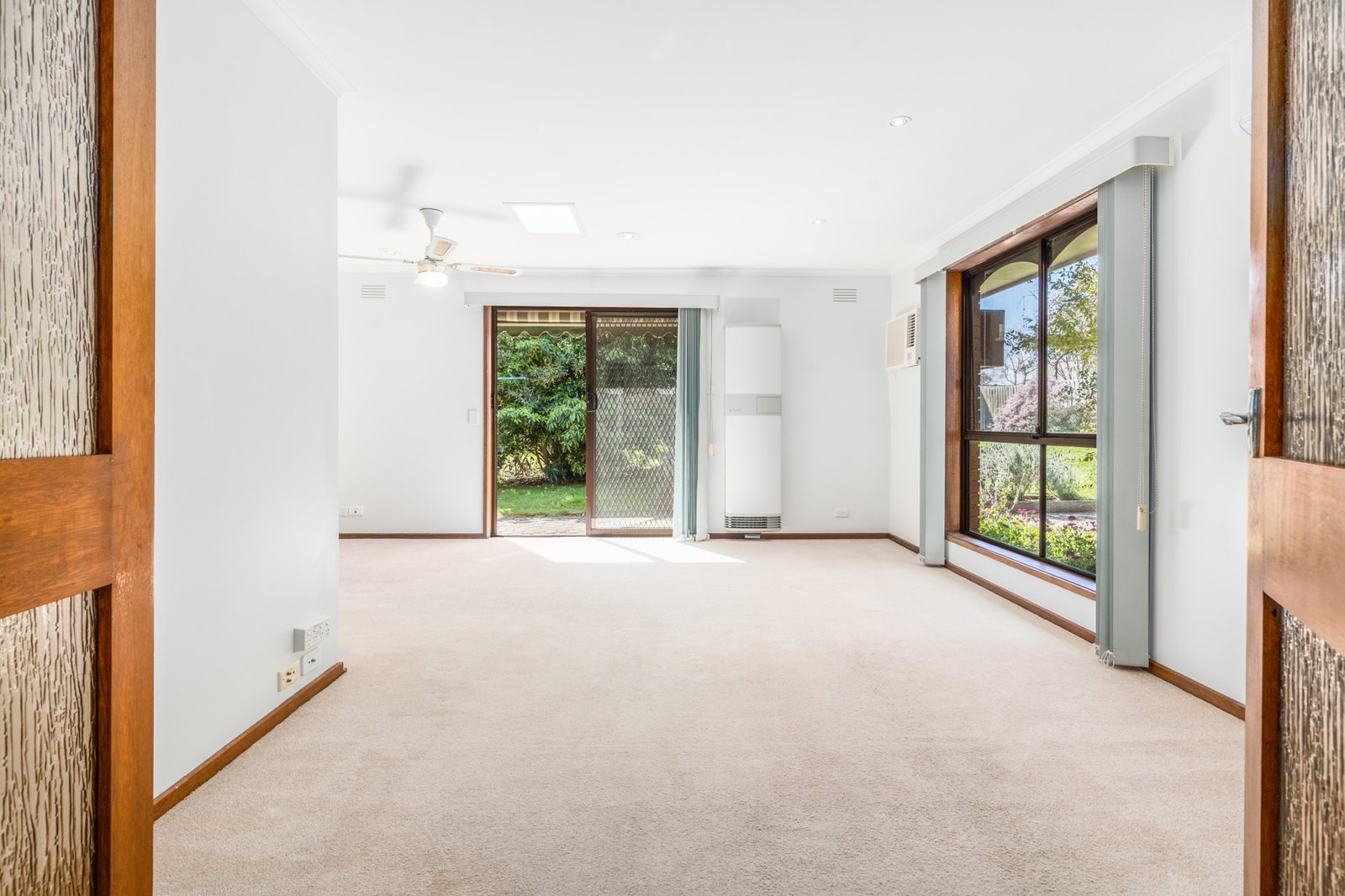 Gallery: 4 Catalpa Court