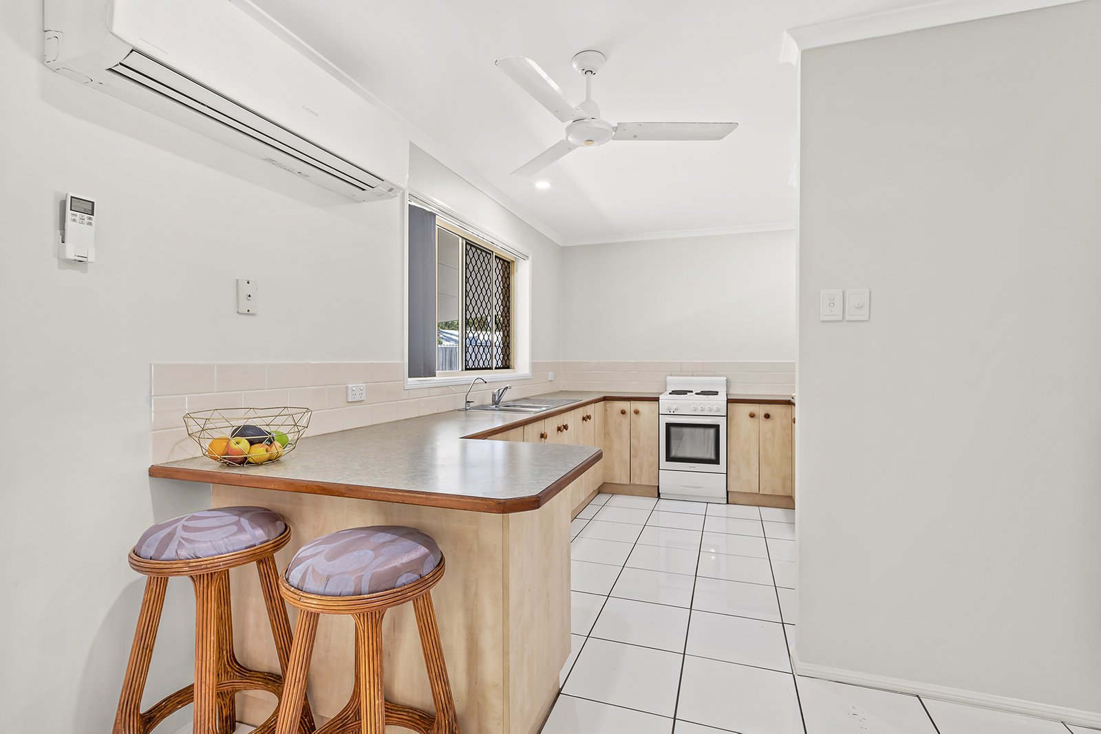 4 Catherine Crescent JUBILEE POCKET 6