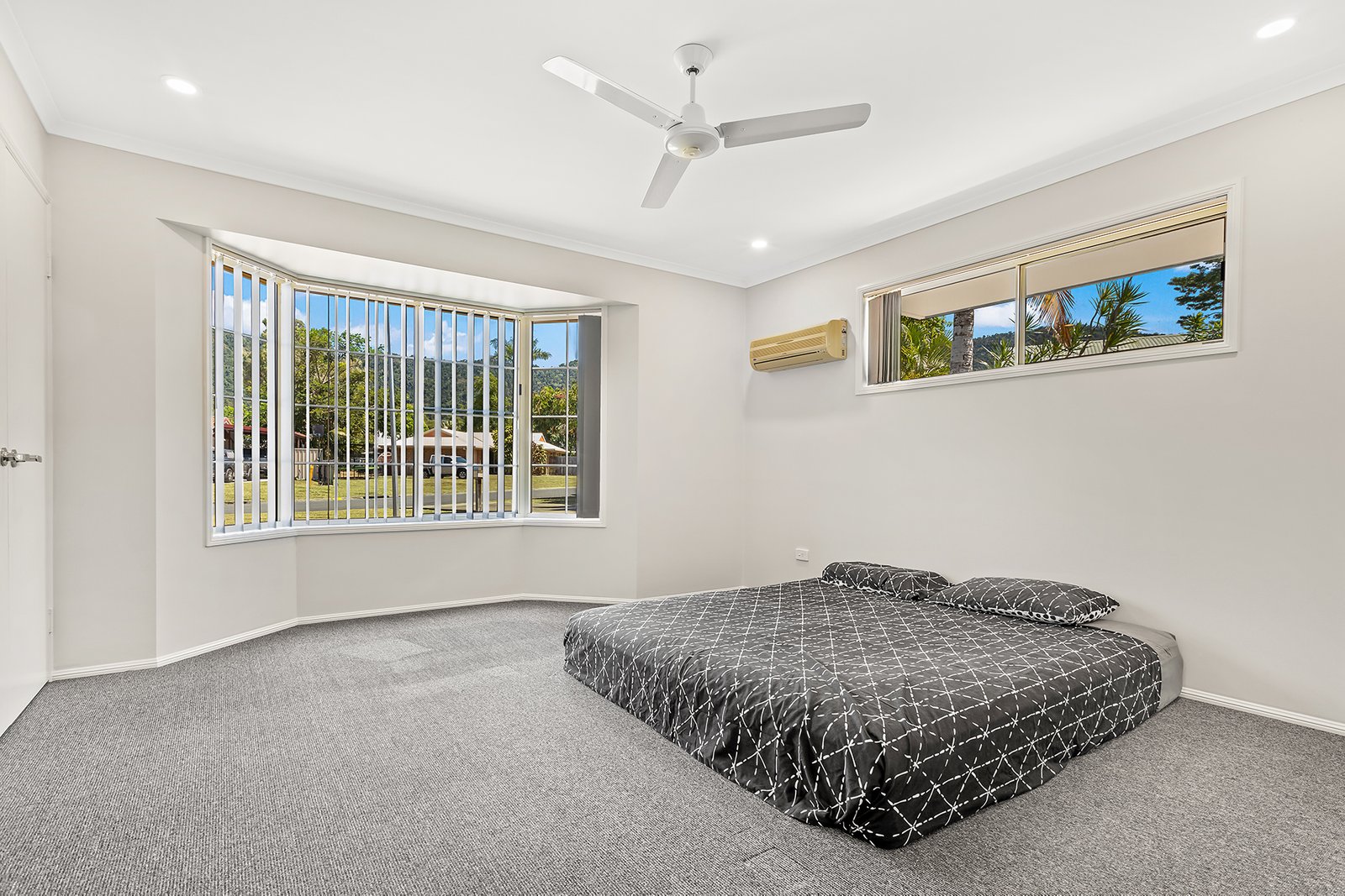 4 Catherine Crescent JUBILEE POCKET 11