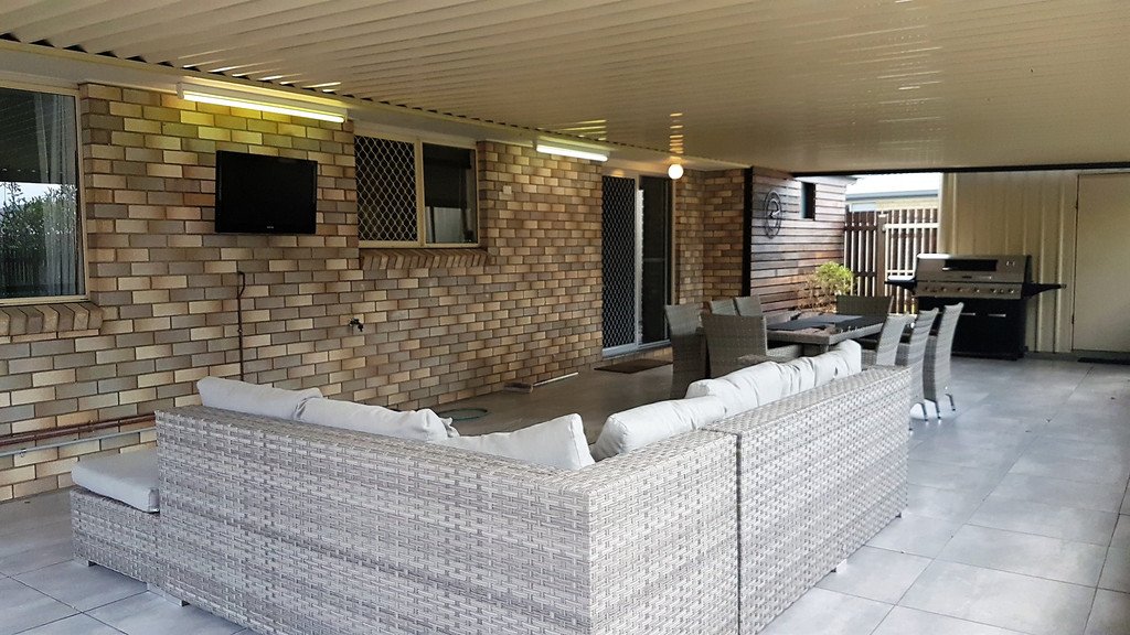 4 Cedar Crescent KAWUNGAN 20