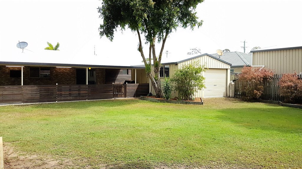 4 Cedar Crescent KAWUNGAN 24