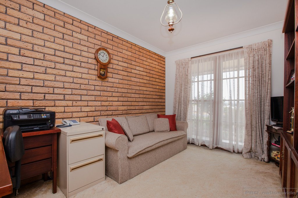 4 Cessnock Rd  BRANXTON 14