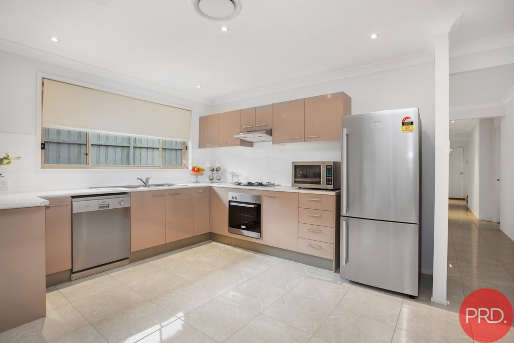 4 Champion Crescent GILLIESTON HEIGHTS 5