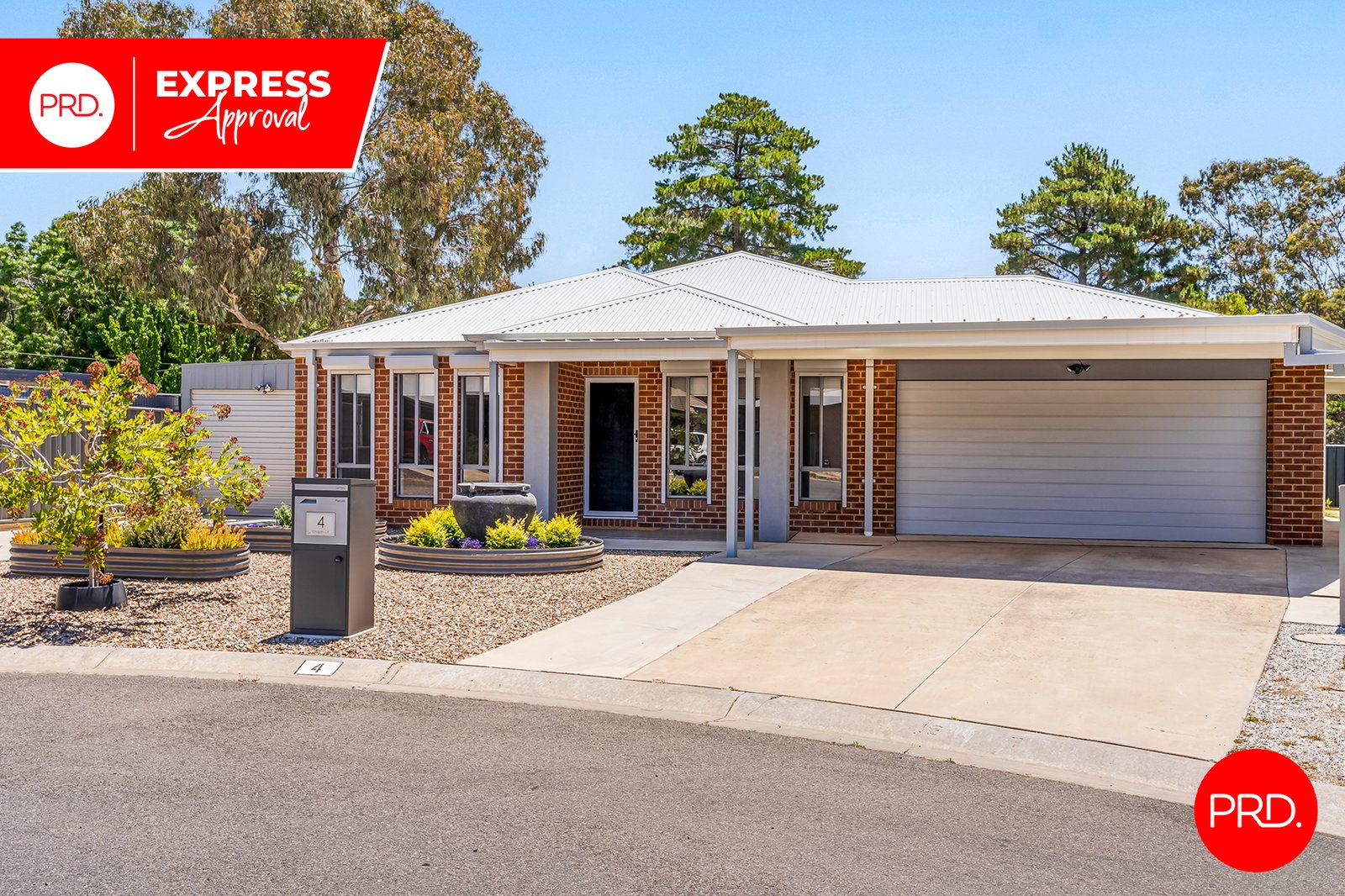 4 Chaplin Court EAGLEHAWK 1