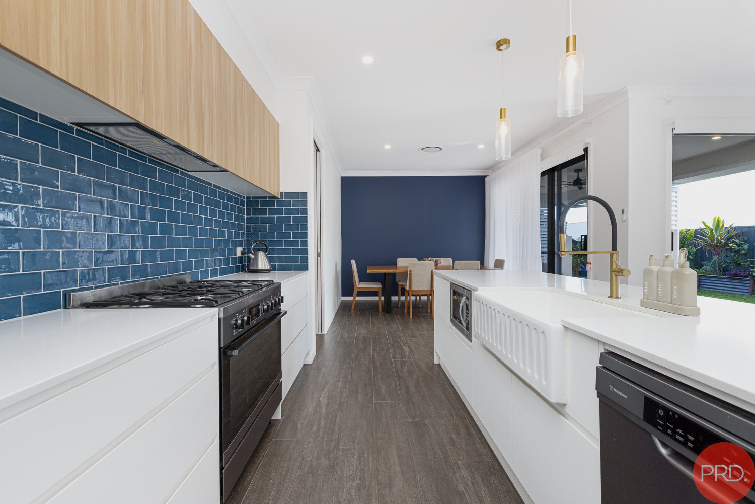 4 Charbray Street LOCHINVAR 7