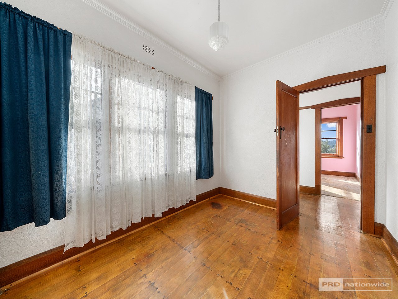 4 Charles Street MOONAH 10