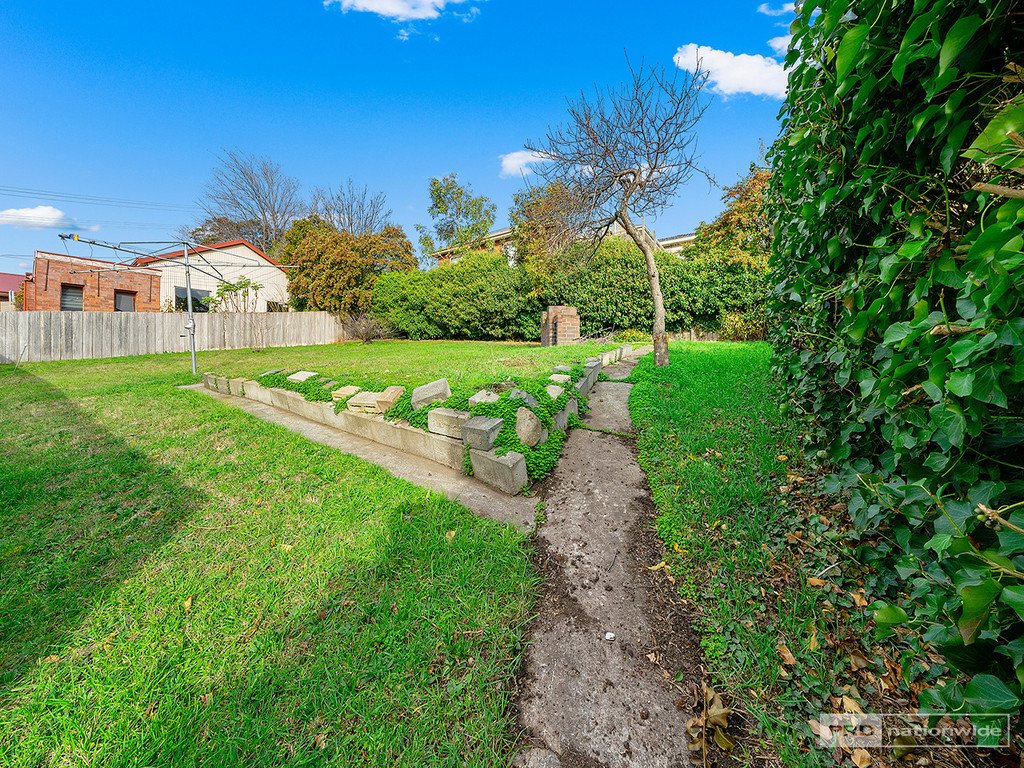 4 Charles Street MOONAH 14