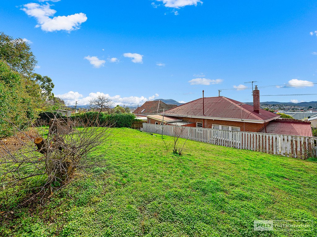 4 Charles Street MOONAH 15